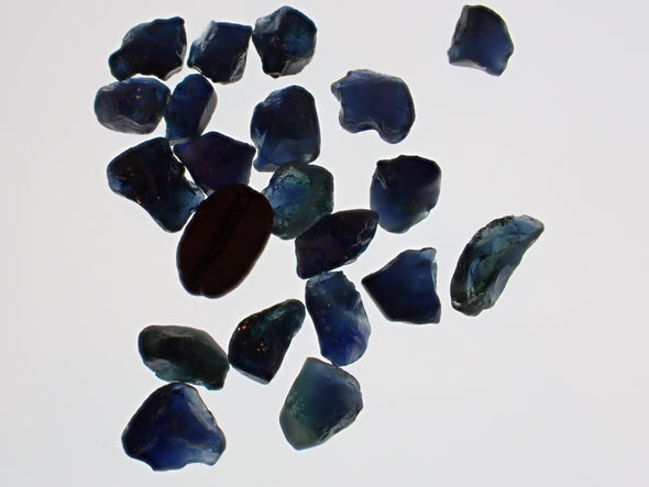 50 tcw Aussie Sapphire Blind Pour 2-3cts Stones