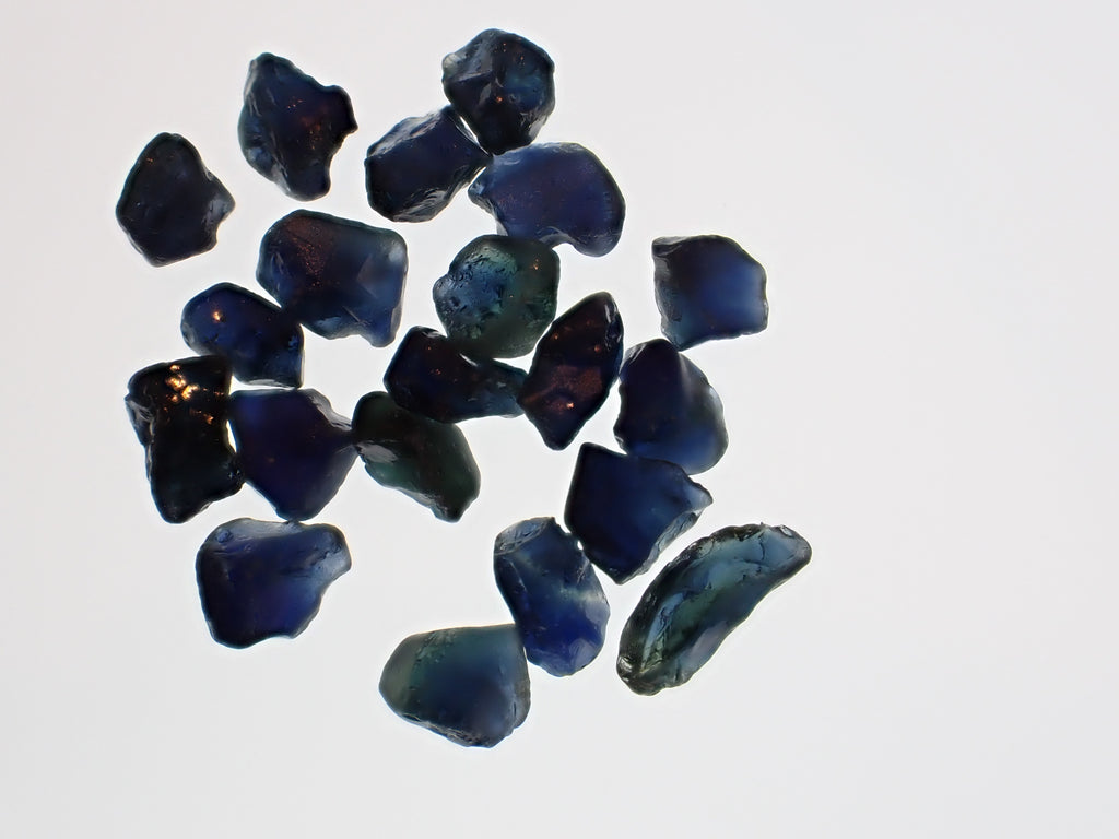 50 tcw Aussie Sapphire Blind Pour 2-3cts Stones