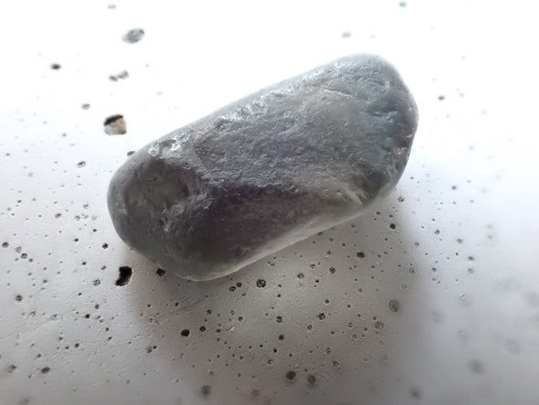 8.8 cts Silvery Zircon