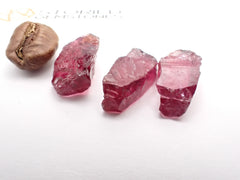 Stunning 15.4-ct Rhodolite Parcel from Kenya – Perfect for Fantasy and Rosecut Designs