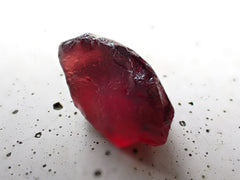 13.05 African Red Garnet 589