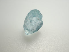 7.6ct  of Fine Medium Blue Aquamarine