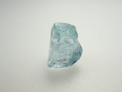 7.6ct  of Fine Medium Blue Aquamarine